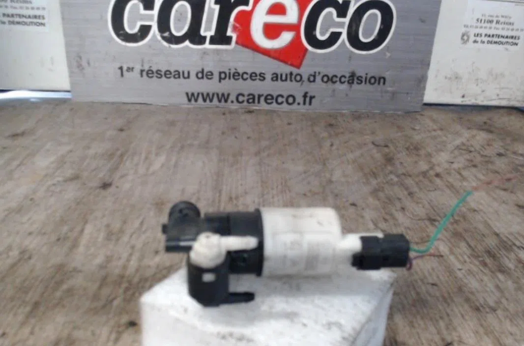Pompe lave-glace avant Opel VIVARO A Fourgon (X83) 1.9 di (f7) (2001-2006) occasion