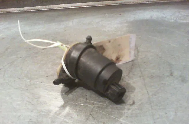 Pompe lave-glace avant OPEL ZAFIRA 2005 occasion