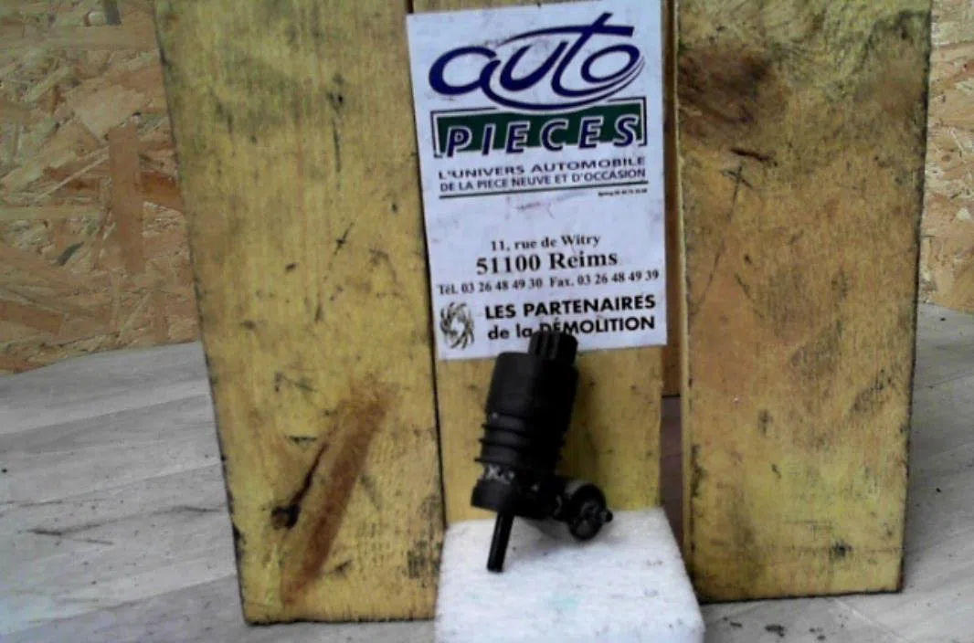 Pompe lave-glace avant Opel ZAFIRA A Monospace (T98) 1.6 16v (f75) (1999-2005) occasion