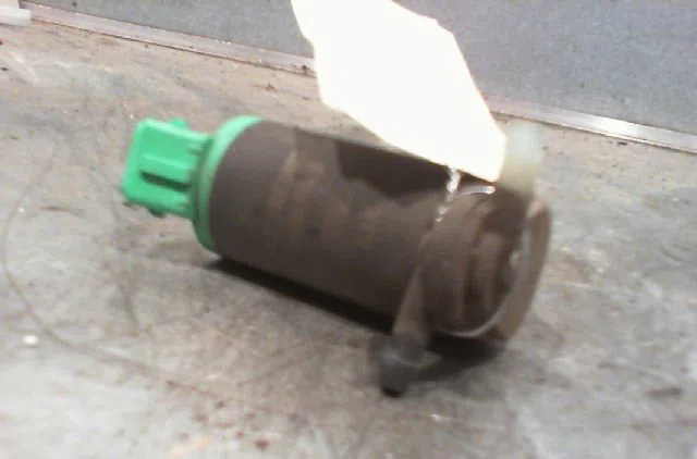 Pompe lave-glace avant PEUGEOT 206 Phase 1 09-1998--03-2009 occasion