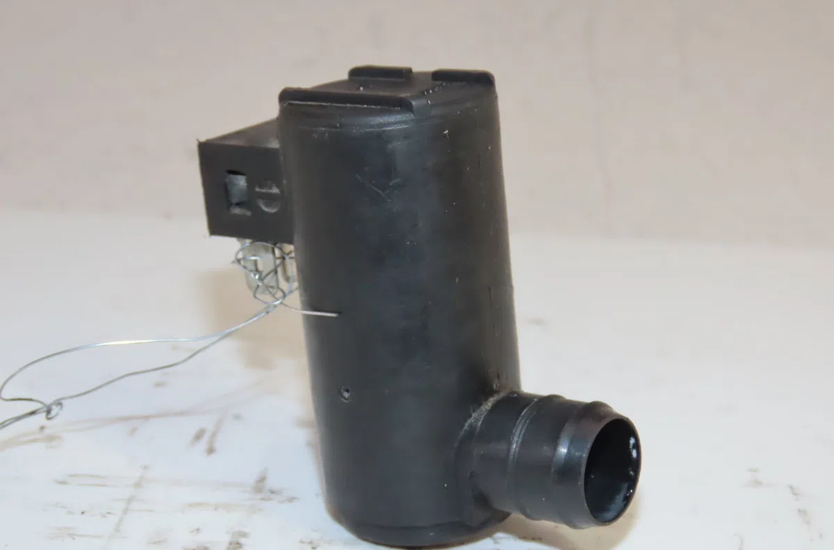 Pompe lave-glace avant Peugeot 405 II (4B) 1.6 (1992-1995) occasion