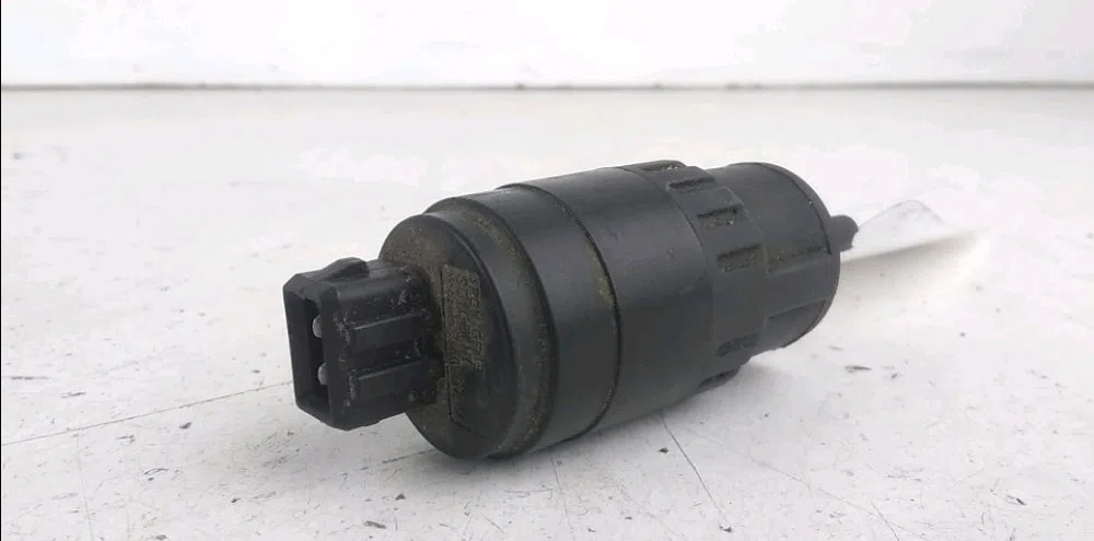 Pompe lave-glace avant Peugeot BOXER Camion plate-forme-Châssis 2.0 bluehdi 130 (2015-2019) occasion