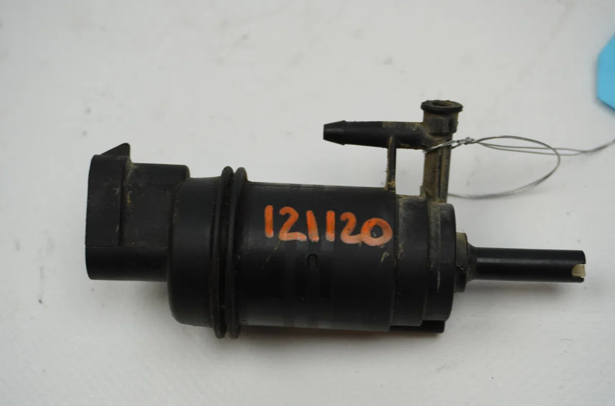 Pompe lave-glace avant Renault 19 I (B-C53_) 1.9 d (b-c534, b-c53j) (1988-1992) 5 portes occasion