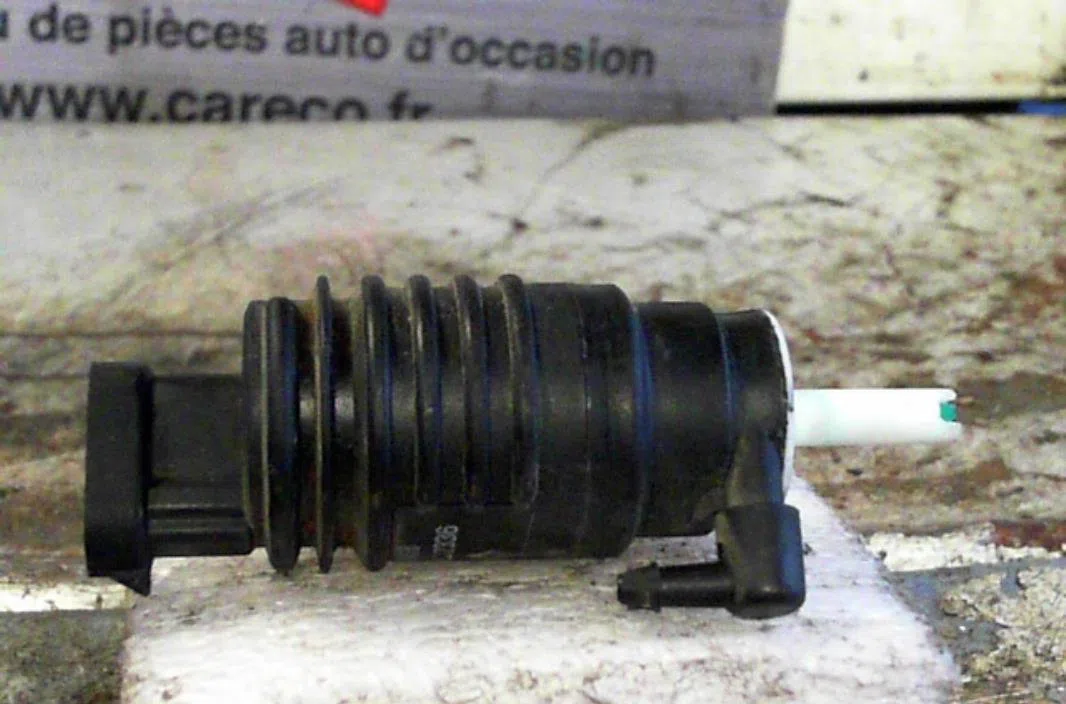 Pompe lave-glace avant RENAULT CLIO 1 PHASE 2 occasion