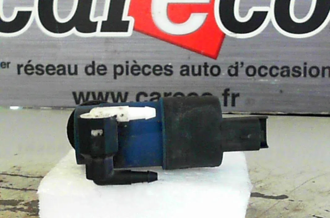 Pompe lave-glace avant RENAULT CLIO 3  CLIO 3 PHASE 1 occasion