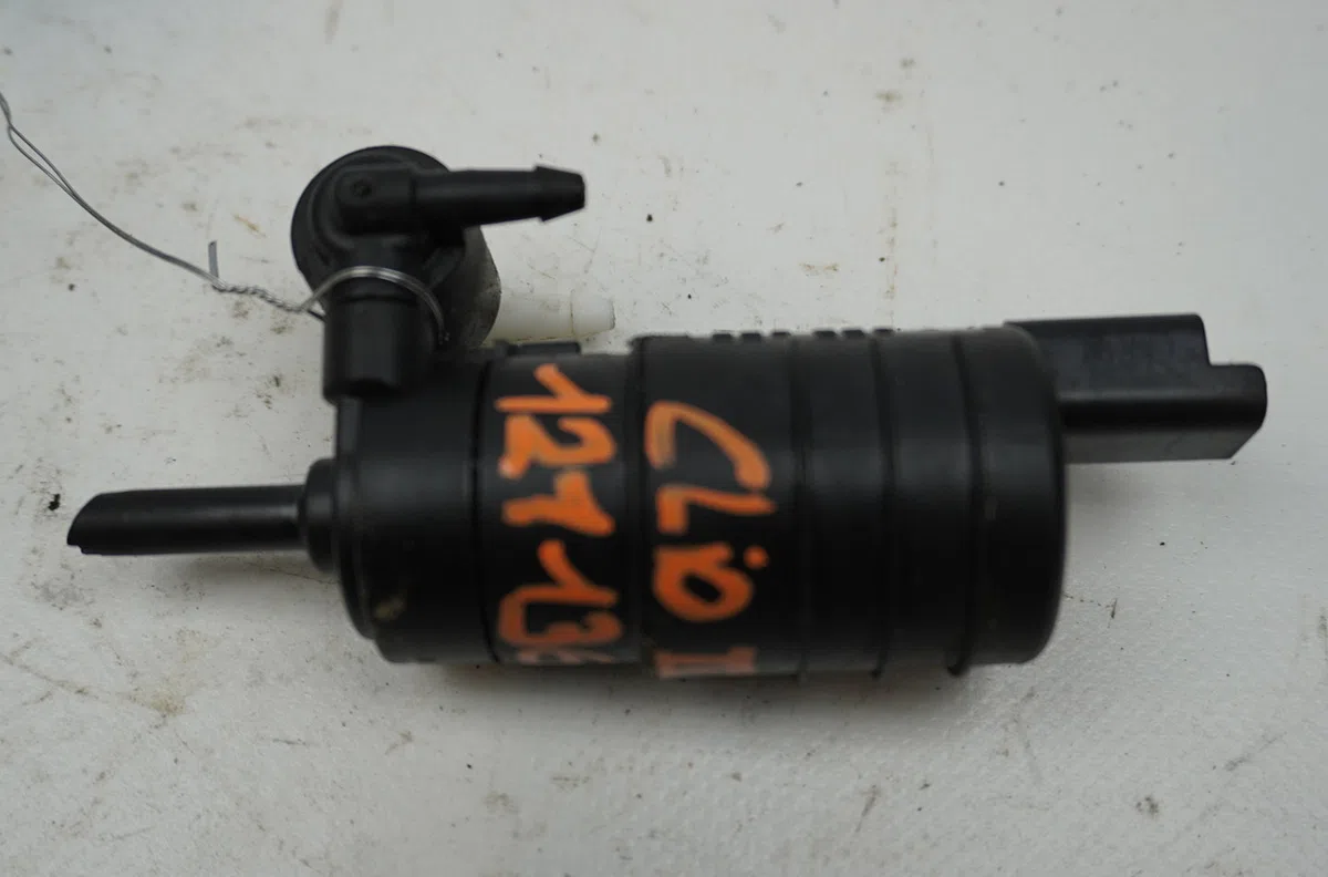 Pompe lave-glace avant Renault CLIO II (BB_, CB_) 1.5 dci (b-cb07) (2001-2009) 3 portes occasion