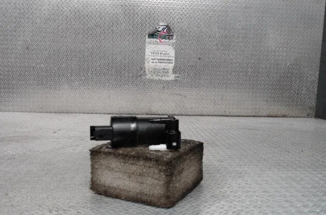 Pompe lave-glace avant RENAULT KANGOO 3 occasion