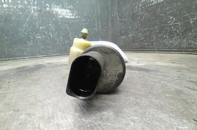 Pompe lave-glace avant Seat TOLEDO III (5P2) 2.0 tdi 16v (2004-2009) occasion