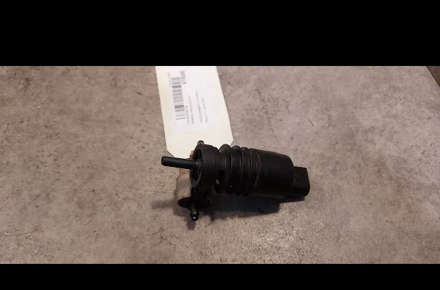Pompe lave-glace avant Skoda FABIA II (542) 1.4 tdi (2007-2010) occasion