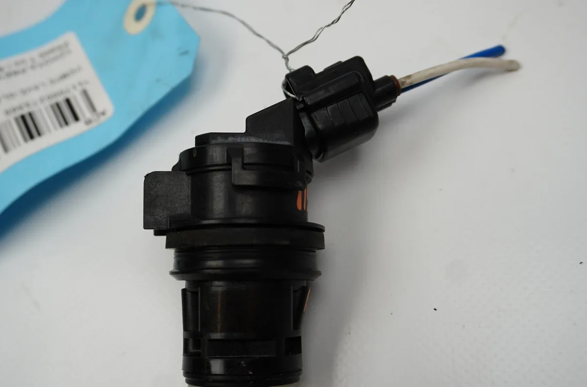 Pompe lave-glace avant Toyota PREVIA II (_R3_) 2.0 d-4d (clr30_) (2001-2006) occasion