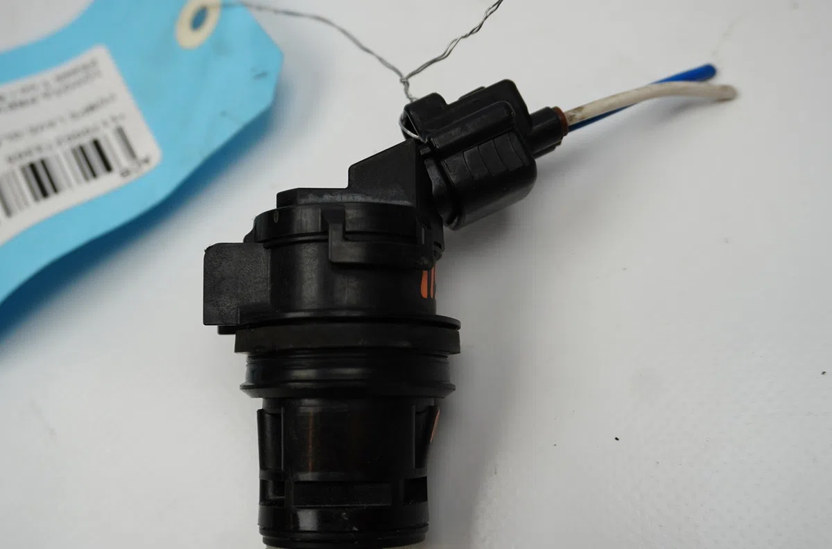 Pompe lave-glace avant Toyota PREVIA II (_R3_) 2.0 d-4d (clr30_) (2001-2006) occasion