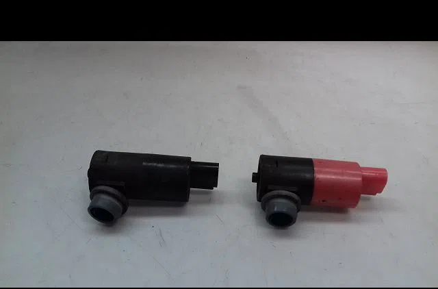 Pompe lave-glace avant Toyota YARIS (_P9_) 1.3 vvt-i (scp90_) (2005-2010) occasion
