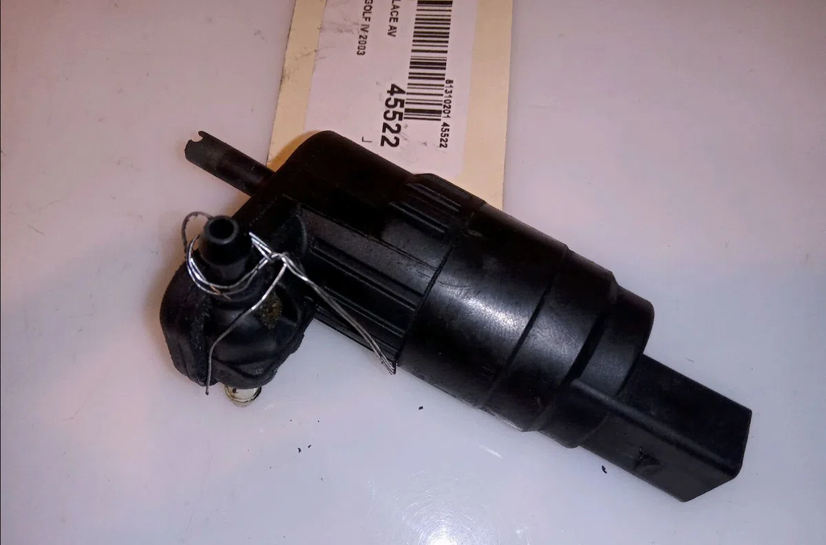 Pompe lave-glace avant Volkswagen GOLF IV (1J1) 1.9 tdi 4motion (2000-2005) occasion