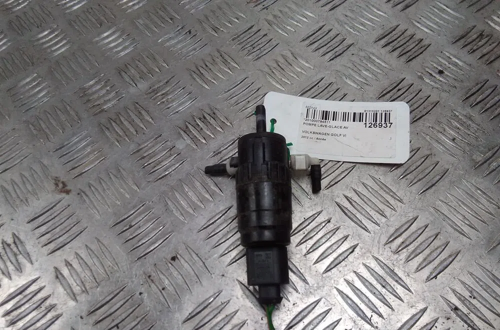 Pompe lave-glace avant Volkswagen GOLF VI (5K1) 1.6 tdi (2009-2012) 5 portes occasion