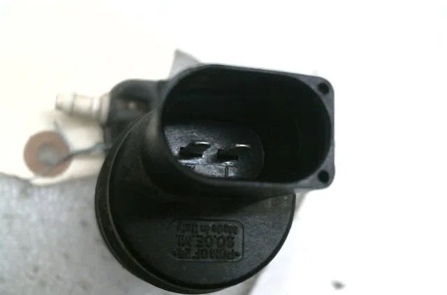 Pompe lave-glace avant Volkswagen GOLF VII (5G1, BQ1, BE1, BE2) 1.2 tsi (2012-2017) occasion