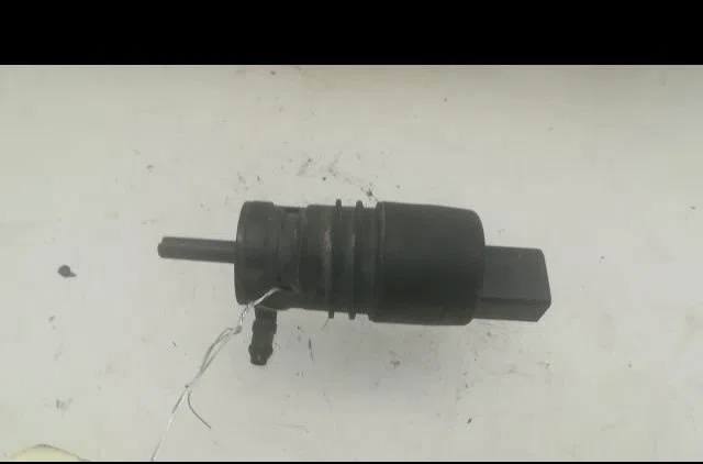 Pompe lave-glace avant Volkswagen NEW BEETLE (9C1, 1C1) 1.9 tdi (1998-2004) occasion