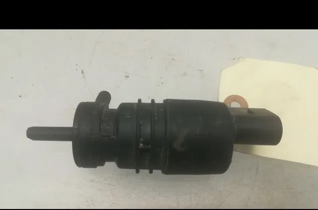 Pompe lave-glace avant Volkswagen NEW BEETLE (9C1, 1C1) 1.9 tdi (1998-2004) occasion