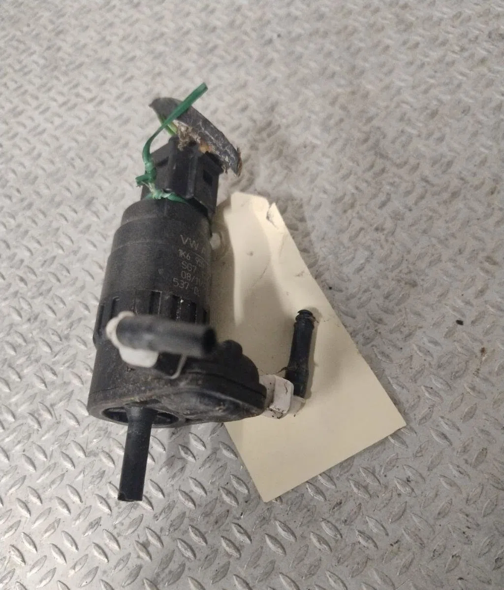 Pompe lave-glace avant VOLKSWAGEN TIGUAN 1  TIGUAN 1 PHASE 1 occasion