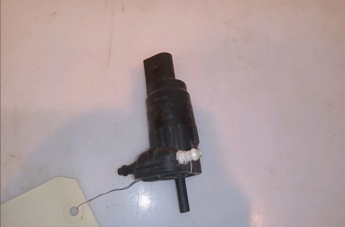 Pompe lave-glace avant Volkswagen UP! (121, 122, BL1, BL2, BL3, 123) 1.0 (2011-2020) 5 portes occasion