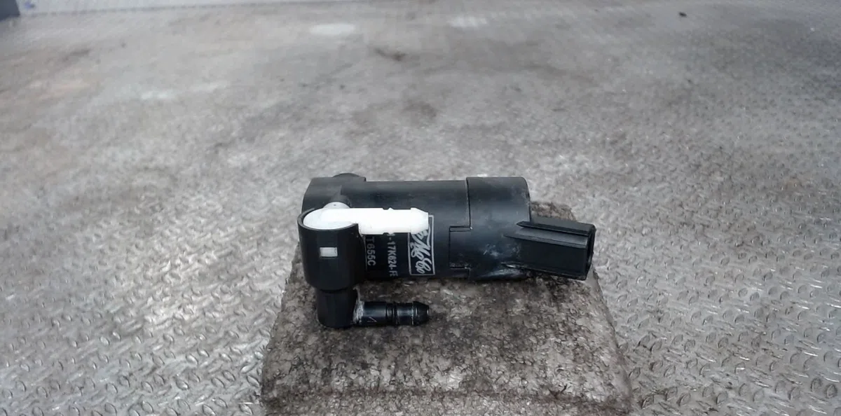 Pompe lave-glace avant VOLVO C 30  C 30 PHASE 1 occasion