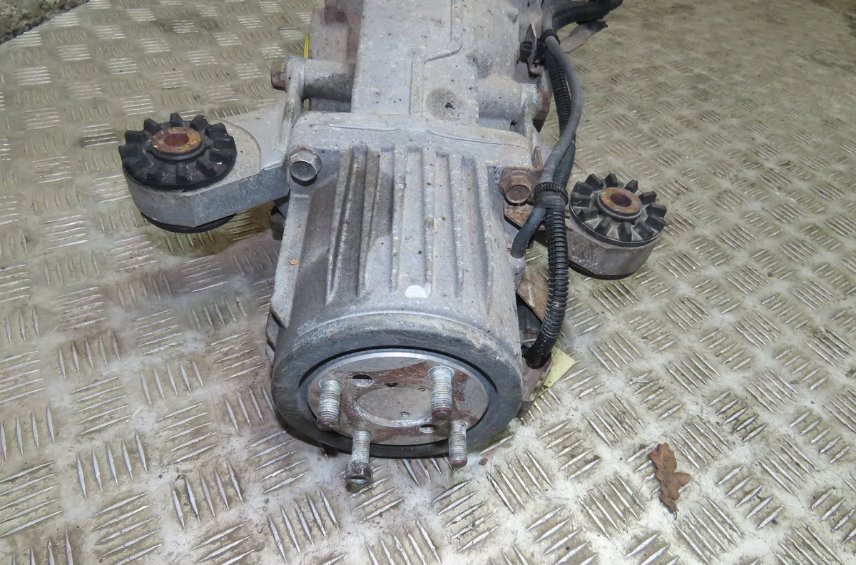Pont arriere Citroen C-CROSSER (VU_, VV_) 2.2 hdi (2007-2012) 5 portes occasion