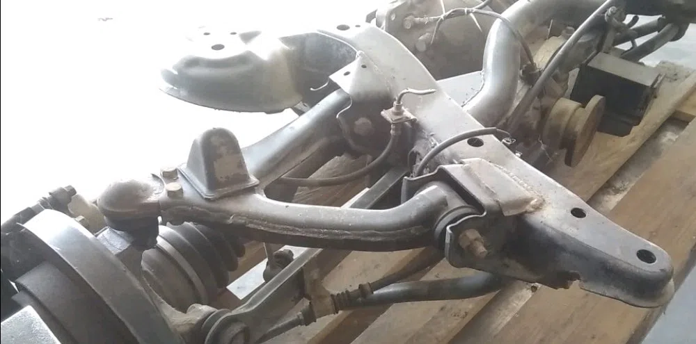 Pont arriere Mitsubishi PAJERO III (V7_W, V6_W) 3.2 di-d (v68w) (2000-2006) occasion