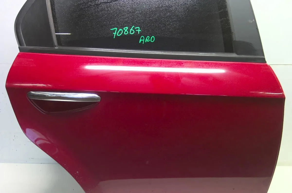 Porte arrière droite Alfa romeo 159 (939_) 1.9 jtdm 16v (939axc1b, 939axc12) (2005-2011) occasion