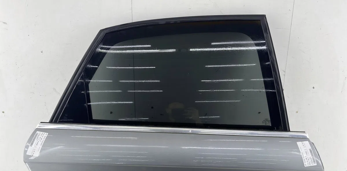 Porte arrière droite AUDI A4 2 PHASE 2 occasion