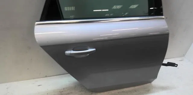Porte arrière droite Audi A4 B8 (8K2) 2.7 tdi (2007-2012) 4 portes occasion