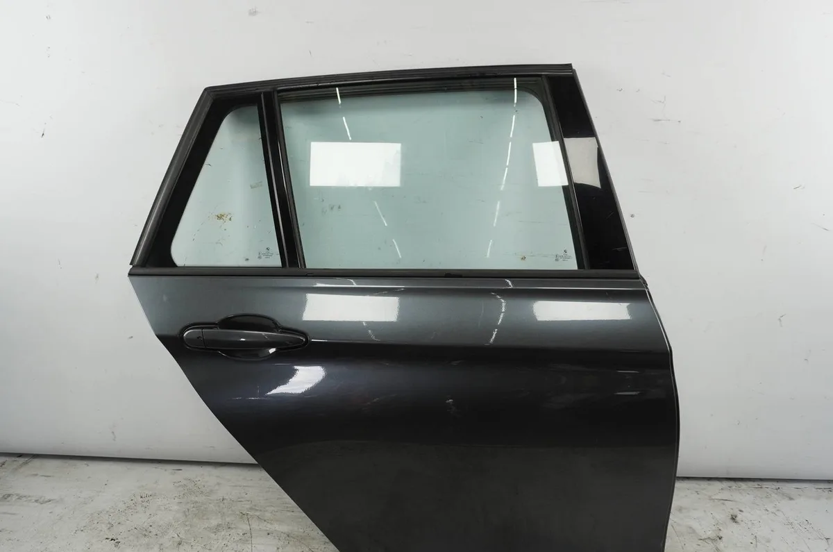Porte arrière droite B.M.W. SERIE 3 VI  2.0D 136ch occasion