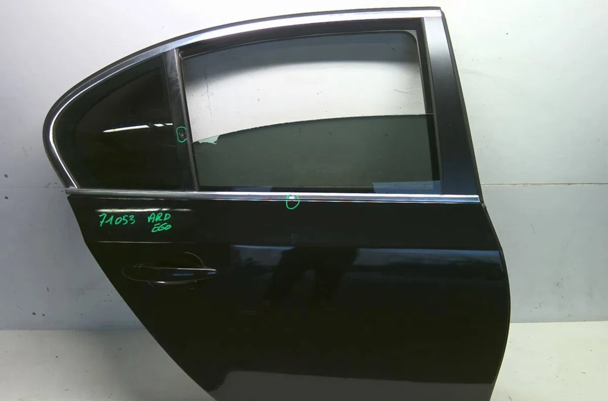 Porte arrière droite Bmw 5 (E60) 525 d (2004-2010) occasion