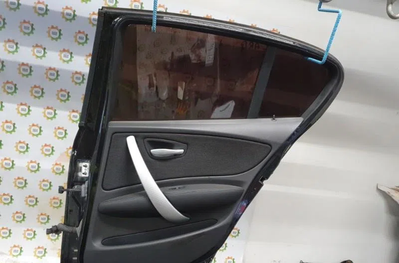 Porte arrière droite BMW SERIE 1 E81 occasion