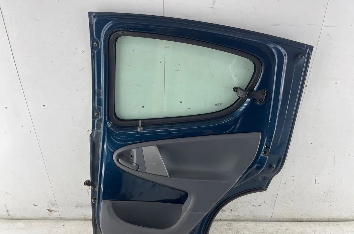 Porte arrière droite CITROEN C1 1 PHASE 1 occasion