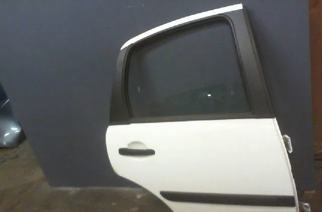 Porte arrière droite Citroën C3 I (FC_, FN_) 1.4 hdi (2003-2011) 5 portes occasion