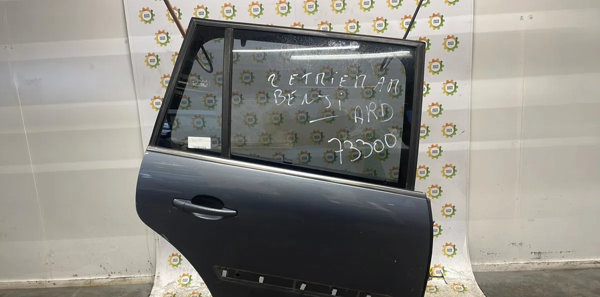 Porte arrière droite CITROEN C4 GRAND PICASSO 1 occasion