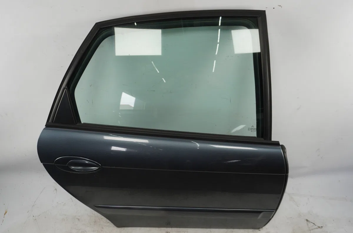 Porte arrière droite Citroen C5 II (RC_) 2.0 hdi (rcrhrh) (2004-2008) 5 portes occasion