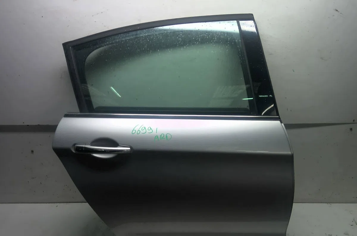 Porte arrière droite Citroen C5 III (RD_) 2.0 hdi 140 (2008) 4 portes occasion