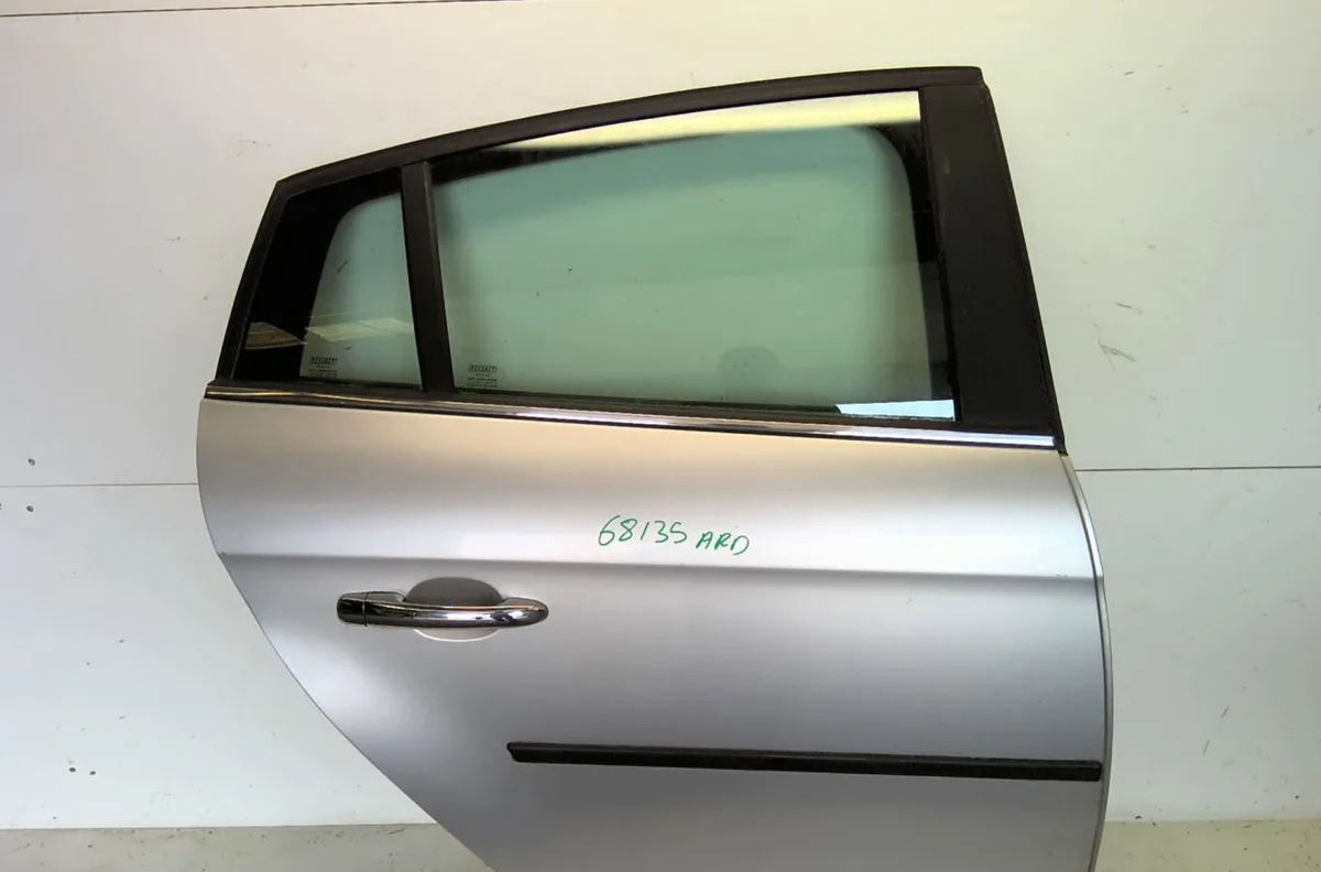 Porte arrière droite Fiat BRAVO II (198_) 1.9 d multijet (198axb1a) (2007-2014) occasion