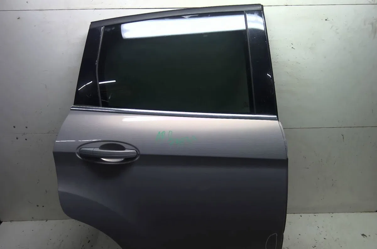 Porte arrière droite Ford C-MAX II (DXA-CB7, DXA-CEU) 1.6 tdci (2010-2019) occasion