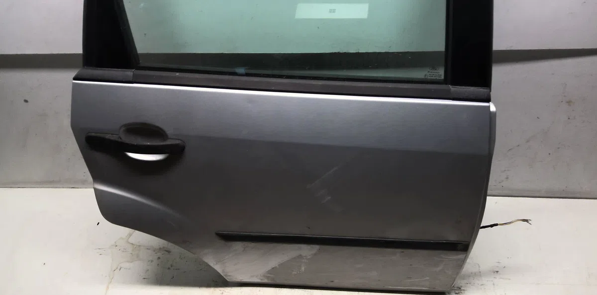 Porte arrière droite Ford FIESTA V (JH_, JD_) 1.4 tdci (2001-2008) 5 portes occasion