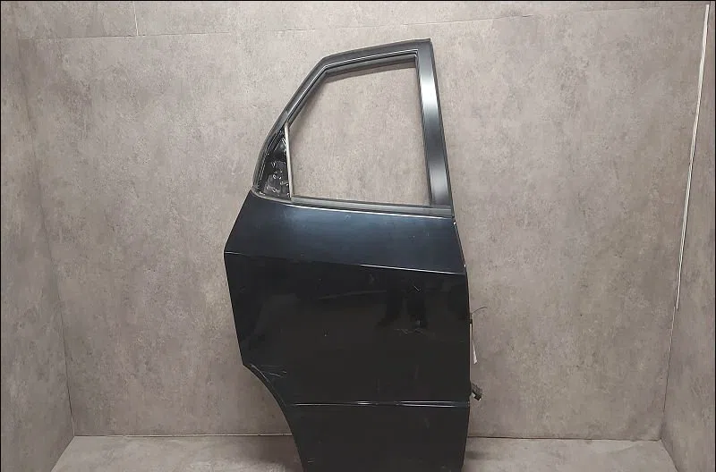 Porte arrière droite Honda CIVIC VIII Hatchback (FN, FK) 1.8 (fn1, fk2) (2005) occasion