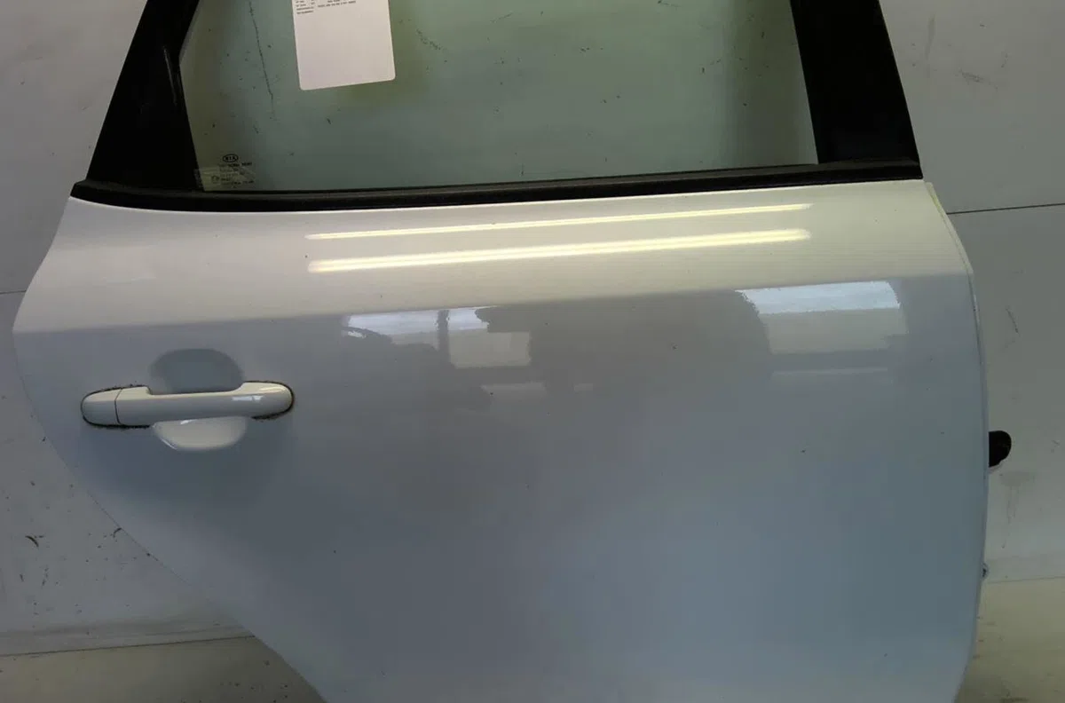 Porte arrière droite Kia CEE'D 3-5 portes (ED) 1.6 crdi 90 (2006-2012) occasion