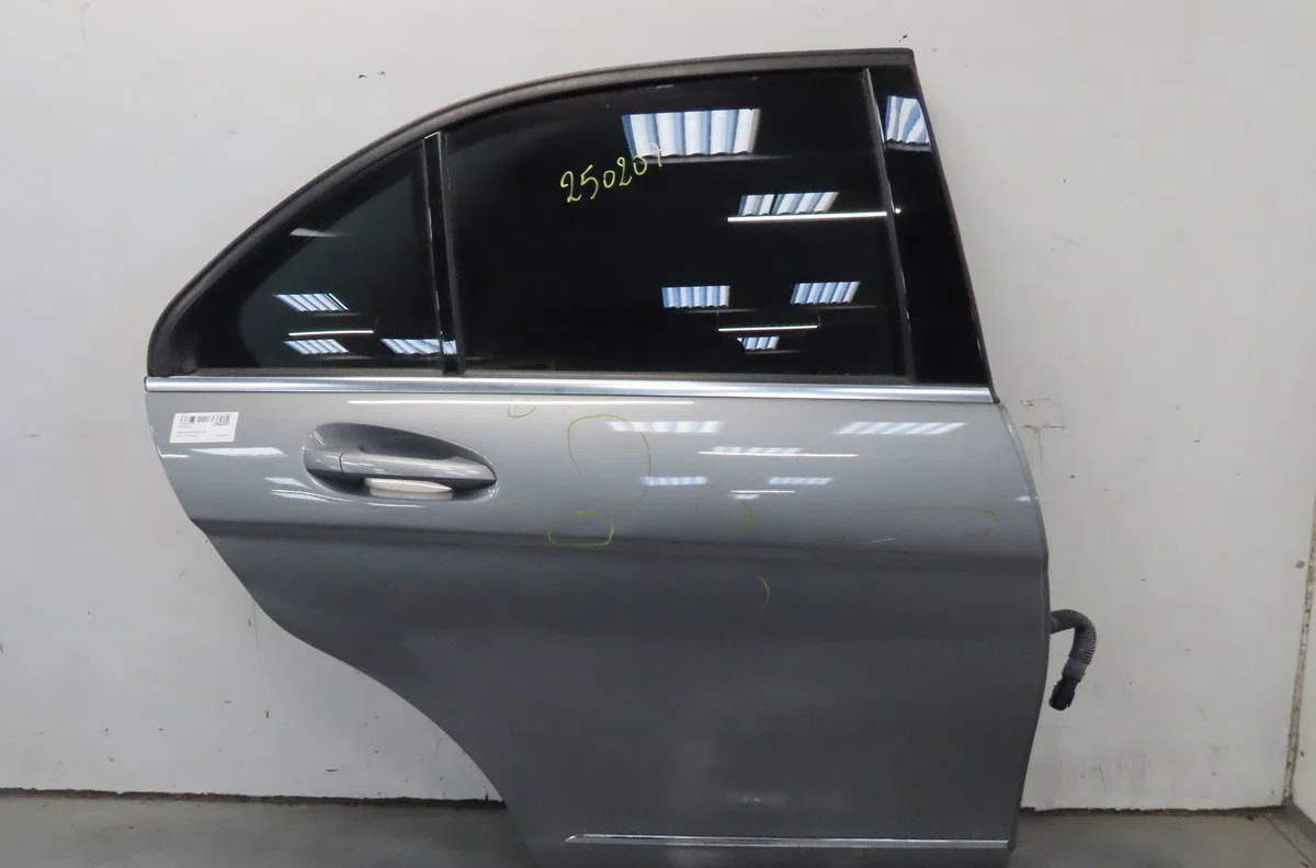 Porte arrière droite Mercedes-benz CLASSE C (W204) C 200 cdi (204.001) (2009-2014) occasion