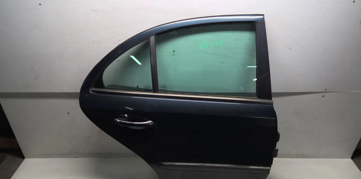 Porte arrière droite Mercedes-benz CLASSE E (W211) E 220 cdi (211.006) (2002-2008) occasion