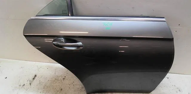 Porte arrière droite Mercedes-benz CLS (C219) Cls 320 cdi (219.322) (2005-2010) occasion