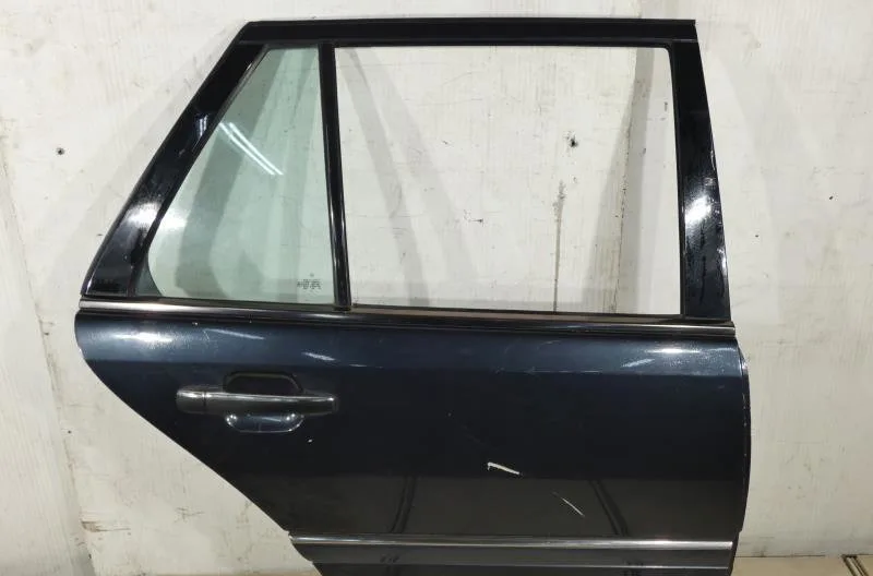 Porte arrière droite MERCEDES CLASSE C 202 PHASE 2 BREAK occasion