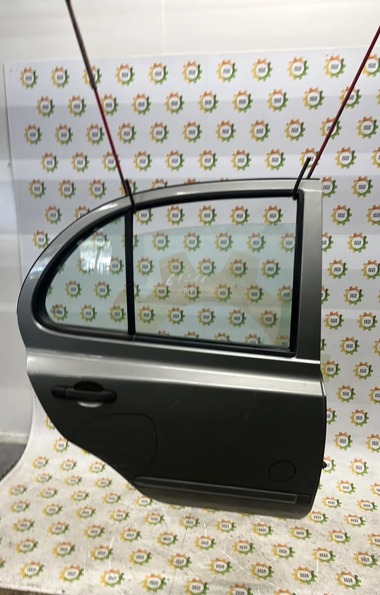 Porte arrière droite NISSAN MICRA 3 PHASE 2 occasion