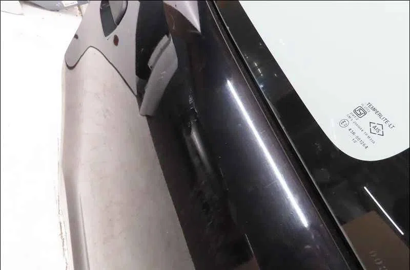 Porte arrière droite NISSAN PIXO occasion