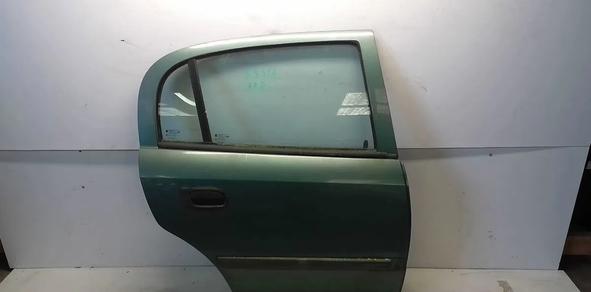 Porte arrière droite Opel ASTRA G 3-5 portes (T98) 1.6 16v (f08, f48) (1998-2005) occasion