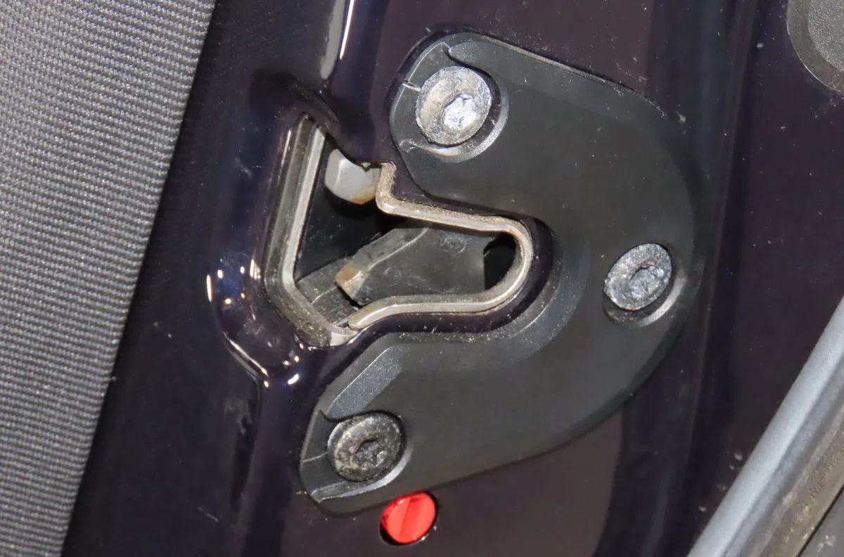 Porte arrière droite Opel VECTRA C (Z02) 1.9 cdti (f69) (2005-2008) occasion